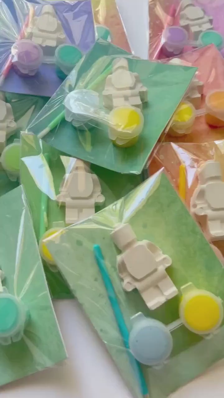 Brick Robot Party Favor Paint Kits Theme Party